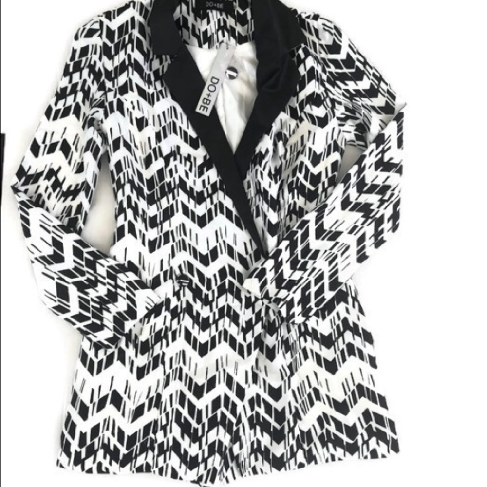 SOLD Do+be formal romper black and white unique size S